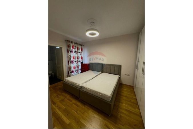 Tirane, jepet me qera apartament 2+1 , 115 m² 600 € (Astir)