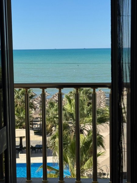 Tirane, shitet apartament 2+1 , 150 m² 300.000 € (Qerret)