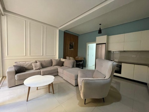Tirane, jepet me qera apartament 2+1 Kati 0, 108 m² 600 € (Kodra e Diellit.)