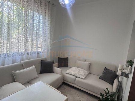Durres, shitet apartament 3+1 Kati 2, 131 m² 155.000 € 