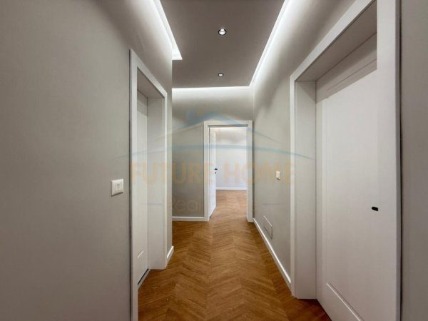 Tirane, shitet apartament 2+1 , 87m, kati 4, 255.000 € (Myslym Shyri)