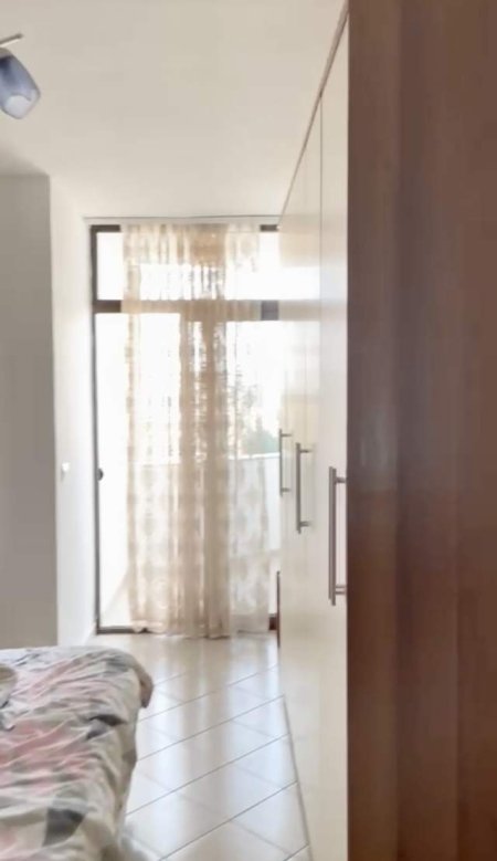 Tirane, jepet me qera apartament 1+1+BLK Kati 7, 70 m² 40.000 Leke (Tek Globe)