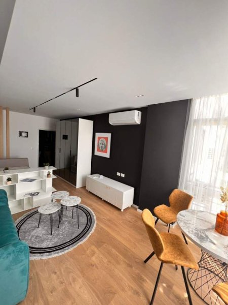 Tirane, jap me qera apartament 1+1 Kati 2, 35 m² 450 Euro (rruga jordan misja)