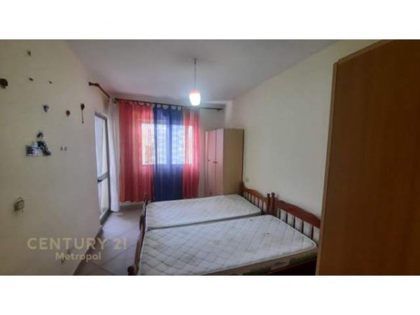 Tirane, jepet me qera apartament 1+1 Kati 7, 60 m² 370 Euro (Xhamia e Tabakeve, Rruga e Elbasanit)