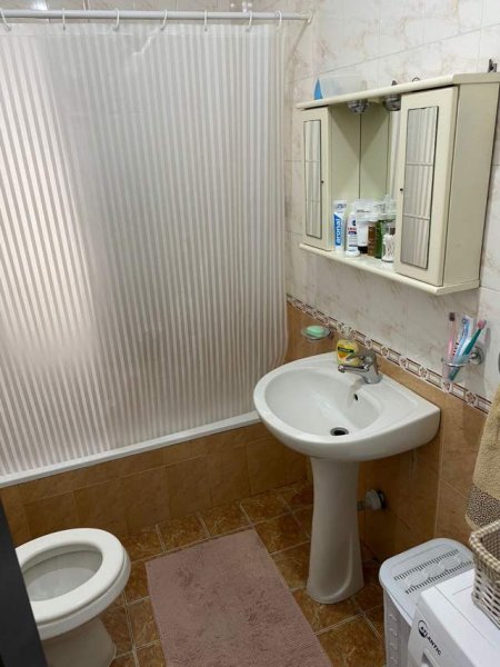 Tirane, jepet me qera apartament 1+1 Kati 6, 74 m² 450 Euro (mbrapa ish UET-Se)