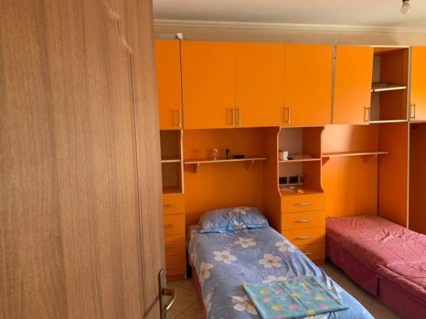 Tirane, jepet me qera apartament 2+1+BLK Kati 6, 90 m² 35.000 Leke (Siri Kodra)