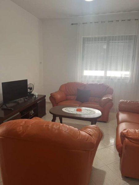 Tirane, jap me qera apartament Kati 3, 110 m² 38.000 Leke (ASTIR RRUGA TEODOR KEKO)
