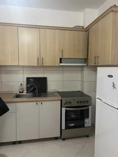 Tirane, jap me qera apartament Kati 3, 110 m² 38.000 Leke (ASTIR RRUGA TEODOR KEKO)