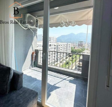 Tirane, jepet me qera apartament 2+1+BLK Kati 7, 76 m² 450 Euro (5Maji,Medrese)