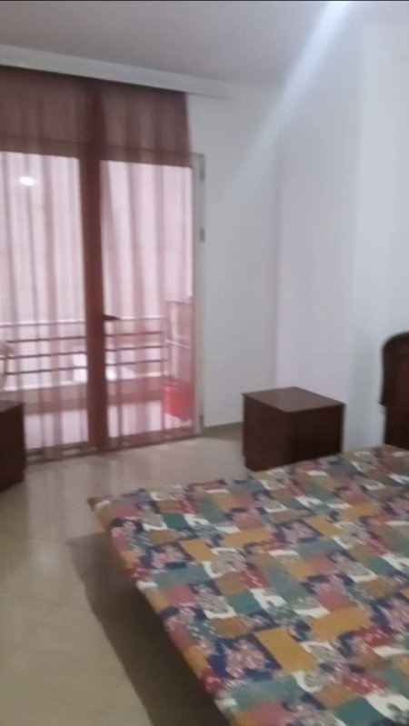 Tirane, jepet me qera apartament 2+1 Kati 1, 40 m² 280 Euro