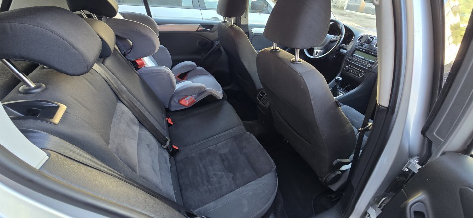 Tirane, shitet makine Volkswagen Benzin+Gaz, gri metalizato manuale Klima 180.931 km 6.500 €