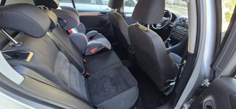 Tirane, shitet makine Volkswagen Benzin+Gaz, gri metalizato manuale Klima 180.931 km 6.500 €