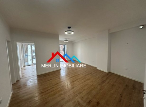 Tirane, shitet apartament 2+1+Ballkon Kati 7, 89 m² 149.000 € (RRUGA SOKRAT MIHO,ASTIR)