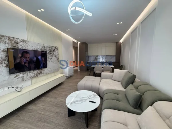 Tirane, jap me qera apartament 2+1 Kati 1, 90 m² 1100 € (Prane TEG)