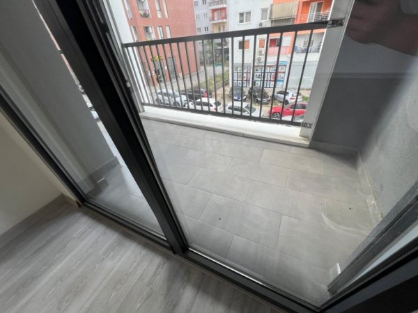 Tirane, shitet apartament 3+1+Ballkon Kati 1, 147 m² 260.000 € 