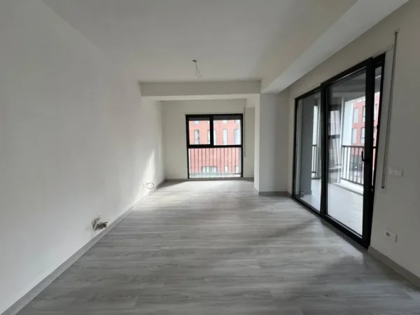 Tirane, shitet apartament 3+1+Ballkon Kati 1, 147 m² 260.000 € 