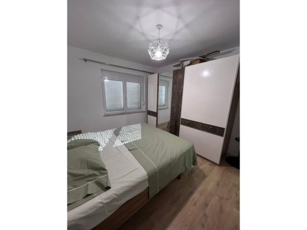 Tirane, jepet me qera apartament 1+1+Ballkon Kati 2, 58 m² 500 € (Shkolla e Baletit)