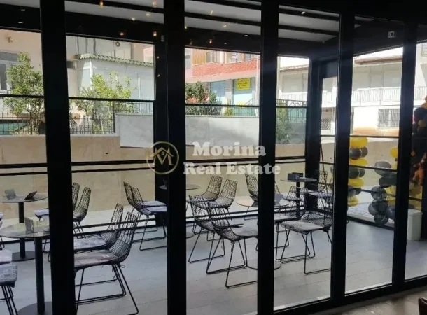 Tirane, shitet lokal , 64 m² 100.000 € (Rruga Shefqet Kuka)