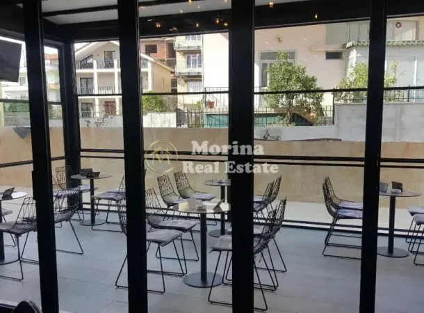Tirane, shitet lokal , 64 m² 100.000 € (Rruga Shefqet Kuka)