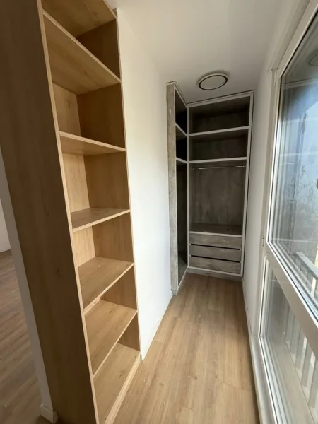 Tirane, jepet me qera apartament 2+1 Kati 3, 75 m² 1.500 € (rezidenca olimpike)