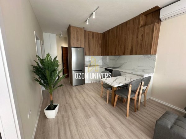 Tirane, jepet me qera apartament 2+1+Ballkon Kati 4, 76 m² 1.000 € (Zogu i Zi Tirana, Albania)