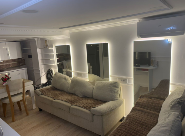 Tirane, jepet me qera apartament duplex Dublex Kati 2, 60 m² 530 € (bllok)