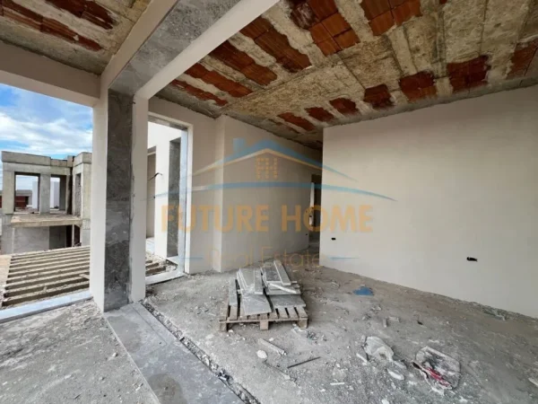 Shitet, Vilë , San Nicolas, Palasë 1,200,000 €