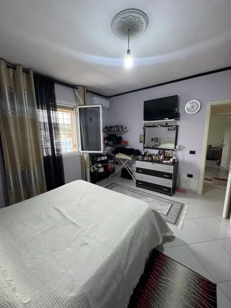 Lushnje, shitet Vile 1 Katshe Kati 0, 