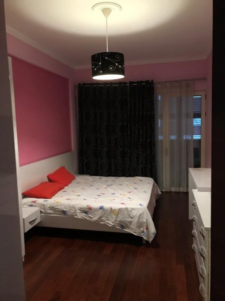 SHITET APARTAMENT 2+1+POST PARKIMI  410.000 €