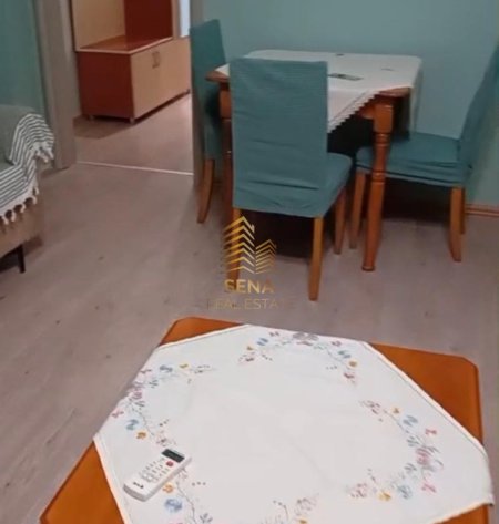 Tirane, jepet me qera apartament 1+1+Ballkon Kati 1, 100 m² 350 € (Rruga Agush Gjergjevica)