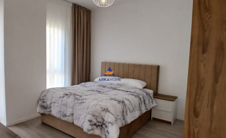 Tirane, jepet me qera apartament 2+1+Ballkon Kati 4, 76 m² 1.000 € (ZOGU I ZI)