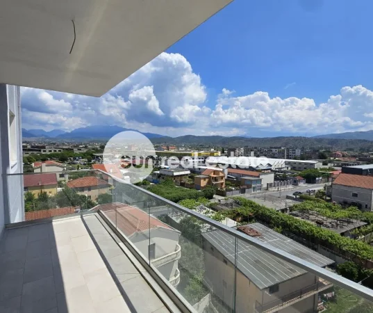 Shkoder, shitet apartament 1+1+Ballkon Kati 6, 89 m² (AFER POLICISE)