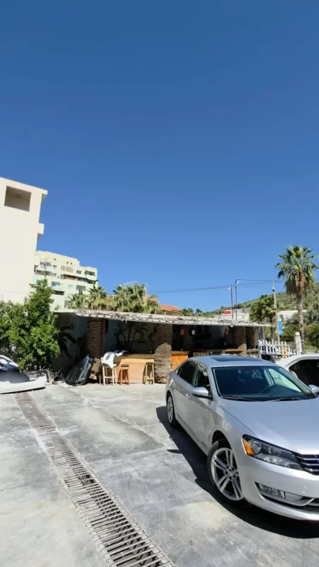 Lushnje, shitet truall , 700 m² 