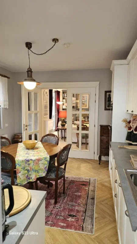 Tirane, shitet apartament 2+1 Kati 4, 160 m² 650.000 € 