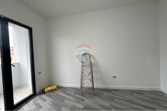 Tirane, jepet me qera apartament 1+1+Ballkon , 70 m² 700 € (Vasil Shanto)
