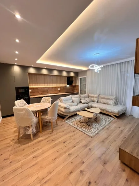 Tirane, jepet me qera apartament 2+1+Ballkon Kati 4, 98 m² 1.000 € (Rruga Sulejman Pasha)