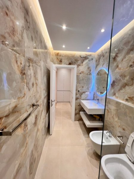 WhatsApp Image 2025-10-23 at 17.15.10_4da5a639.jpg