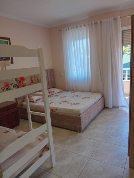 Durres, shitet apartament 1+1+Ballkon Kati 4, 65 m² 98.000 € (Shkembi i Kavajes)