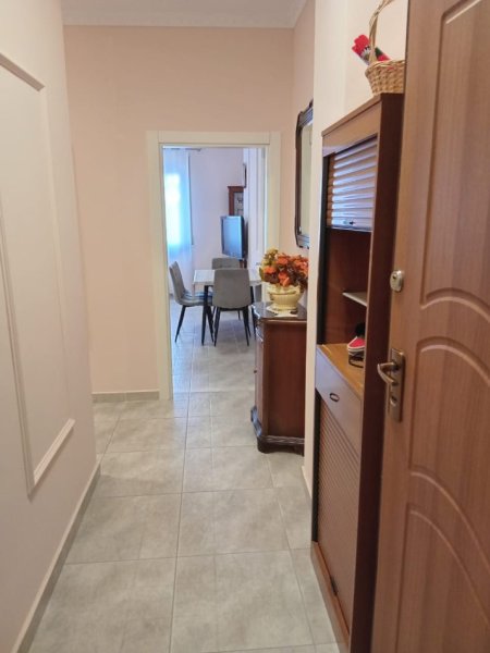 Durres, shitet apartament 1+1+Ballkon Kati 4, 65 m² 98.000 € (Shkembi i Kavajes)