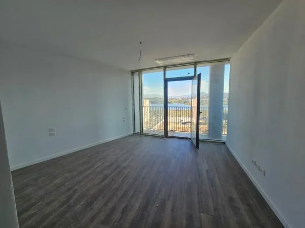Tirane, shitet apartament 3+1+Aneks+Ballkon , 215 m² 675.000 € (Lake View Rezidence)