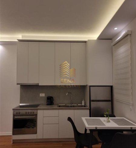 Tirane, jepet me qera apartament 1+1 Kati 1, 50 m² 600 € (Rruga e Durresit)