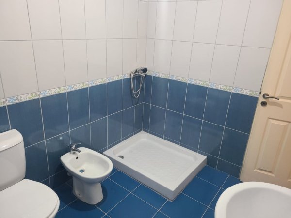 Tirane, shitet apartament 2+1 Kati 6, 107 m² 160.000 € (Yzberisht – Pallati Unik)