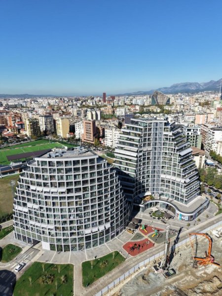 Tirane, shes apartament 3+1 , 214 m² 675.000 € (Rruga e Kosovarëve)