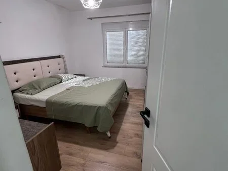 Tirane, jepet me qera apartament 1+1 Kati 2, 58 m² 500 € (Shkolla e Baletit)