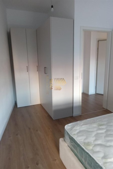 Tirane, jepet me qera apartament 1+1 Kati 2, 60 m² 450 € (Rezidenca Kaimi)