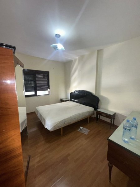 Durres, shes apartament 2+1+Ballkon Kati 6, 105 m² 90.000 € (KUSHTRIMI LIRIS)