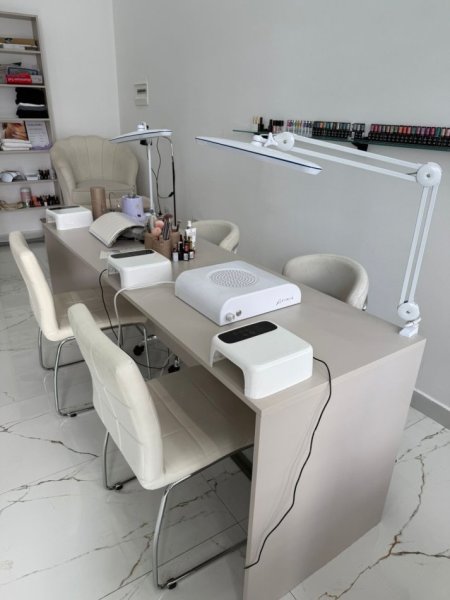 Tirane, shes ambjent biznesi Kati 1, 15 m² 