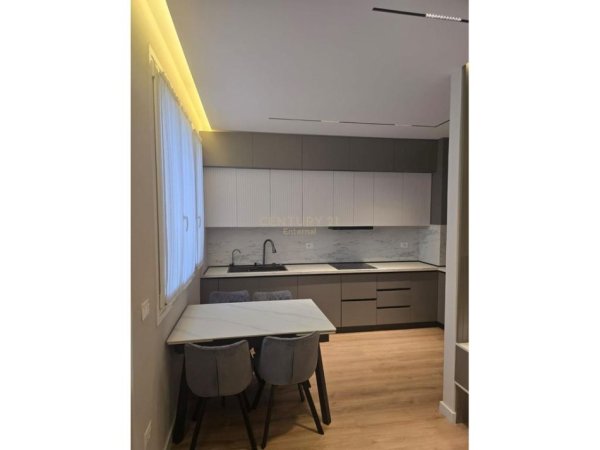 Tirane, shitet apartament 2+1+Aneks+Ballkon Kati 6, 106 m² 240.000 € (River Rezidenc)