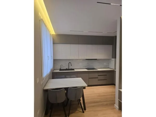 Tirane, shitet apartament 2+1+Aneks+Ballkon Kati 6, 106 m² 240.000 € (River Rezidenc)