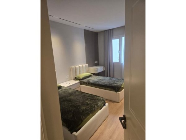 Tirane, shitet apartament 2+1+Aneks+Ballkon Kati 6, 106 m² 240.000 € (River Rezidenc)